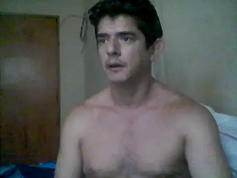 Snapshot of Marobronco chatting on July 30, 2026, 3:11 pm Marobronco online show from July 30, 2026, 3:11 pm