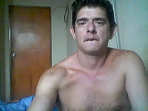 Snapshot of Marobronco chatting on July 27, 2026, 9:22 pm Marobronco online show from July 27, 2026, 9:22 pm