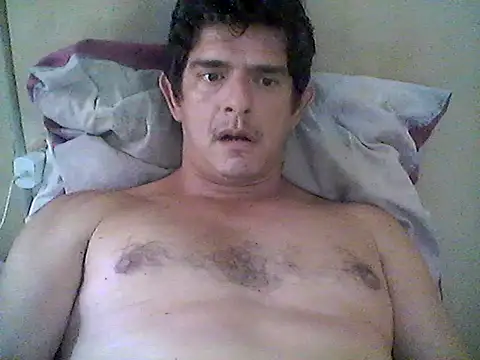 Snapshot of Marobronco chatting on November 18, 2025, 3:15 pm Marobronco online show from November 18, 2025, 3:15 pm