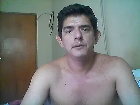 Snapshot of Marobronco chatting on July 29, 2026, 3:00 pm Marobronco online show from July 29, 2026, 3:00 pm