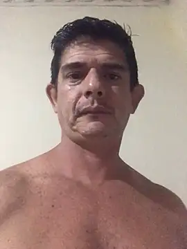 Snapshot of Marobronco chatting on July 9, 2026, 1:39 am Marobronco online show from July 9, 2026, 1:39 am