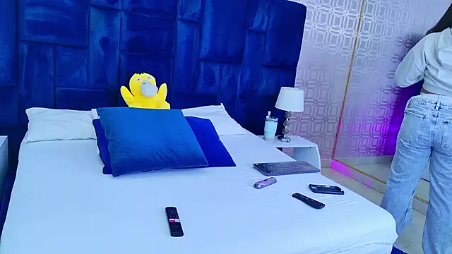 Sara Desire online show from February 5, 2026, 11:39 am