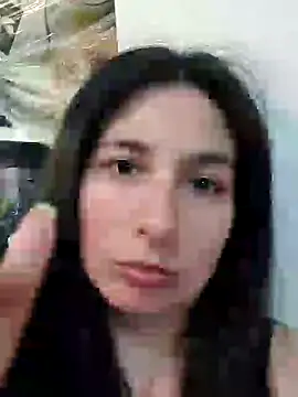 Snapshot of Bigyummmzul chatting on January 17, 2026, 2:37 am Bigyummmzul online show from January 17, 2026, 2:37 am