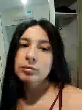 Snapshot of Bigyummmzul chatting on December 28, 2024, 12:36 am Bigyummmzul online show from December 28, 2024, 12:36 am