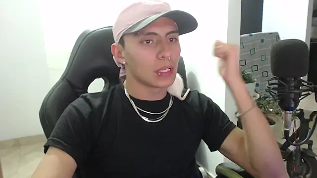 jay dimarco2 online show from December 23, 2025, 2:00 am