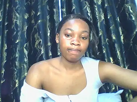 Snapshot of _Becky002 chatting on November 24, 2025, 8:58 am Becky002 online show from November 24, 2025, 8:58 am