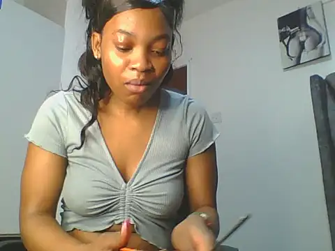  Becky002 online show from July 8, 2026, 8:48 am