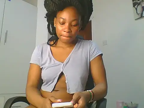  Becky002 online show from July 15, 2026, 9:27 am