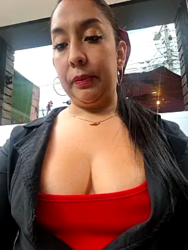 Bella keny online show from June 18, 2026, 7:30 pm