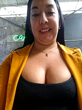 Bella keny online show from April 24, 2026, 6:21 pm