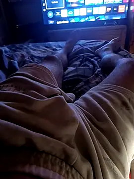 Snapshot of Josejavihot69 chatting on December 16, 2025, 5:00 am Josejavihot69 online show from December 16, 2025, 5:00 am