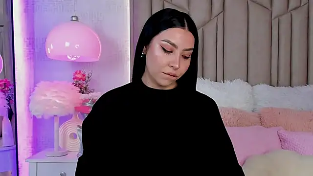 Snapshot of AudreyElla chatting on October 23, 2025, 5:06 am AudreyElla online show from October 23, 2025, 5:06 am