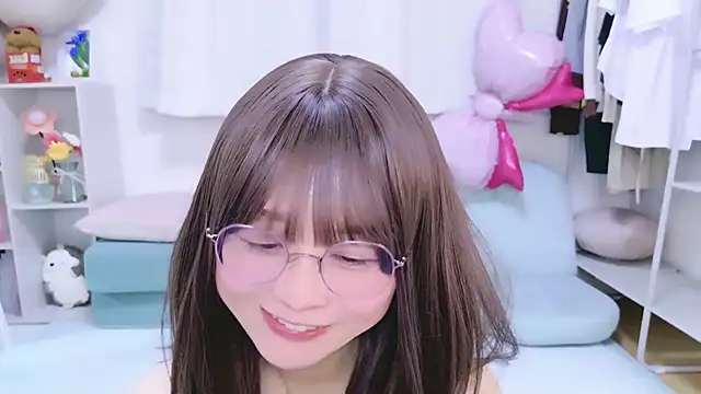 Snapshot of chihiro_ri chatting on May 7, 2026, 9:23 am chihiro ri online show from May 7, 2026, 9:23 am