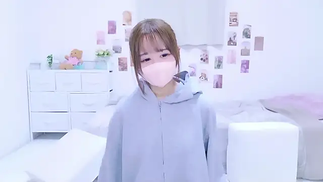 Snapshot of chihiro_ri chatting on October 7, 2025, 10:27 am chihiro ri online show from October 7, 2025, 10:27 am