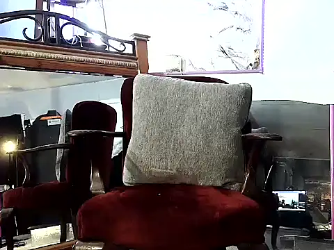 Snapshot of Genevieve143 chatting on July 3, 2026, 8:26 pm Genevieve143 online show from July 3, 2026, 8:26 pm
