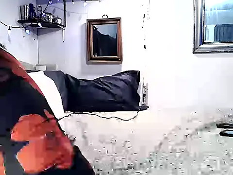 Snapshot of Genevieve143 chatting on June 29, 2026, 6:40 pm Genevieve143 online show from June 29, 2026, 6:40 pm
