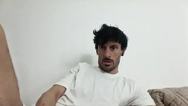 nicolaaaaas online show from March 15, 2025, 9:38 pm