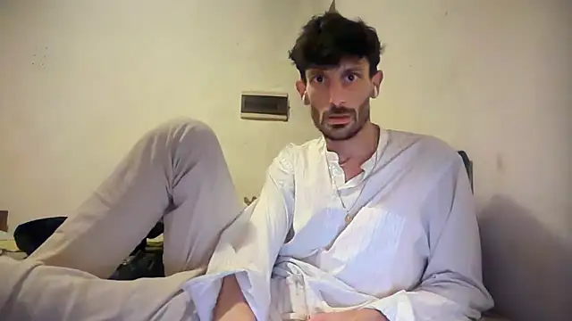 nicolaaaaas online show from December 19, 2025, 11:01 am