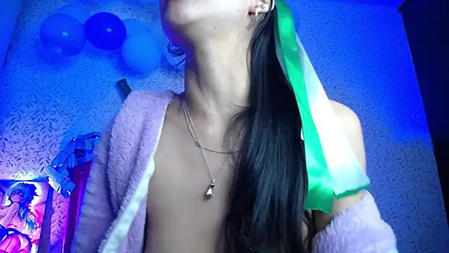 luly pink online show from October 1, 2025, 4:06 am