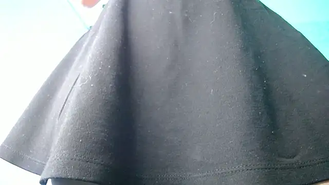 luly pink online show from October 2, 2025, 3:10 am