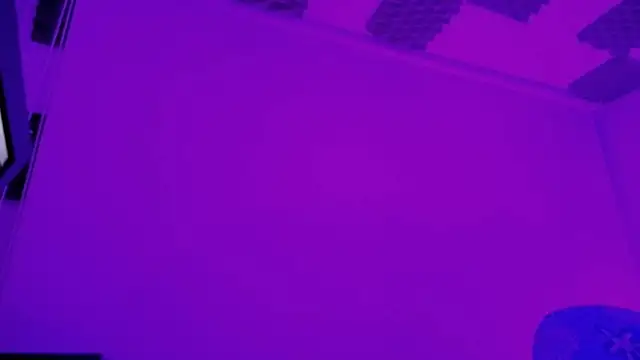 luly pink online show from June 11, 2026, 4:09 am