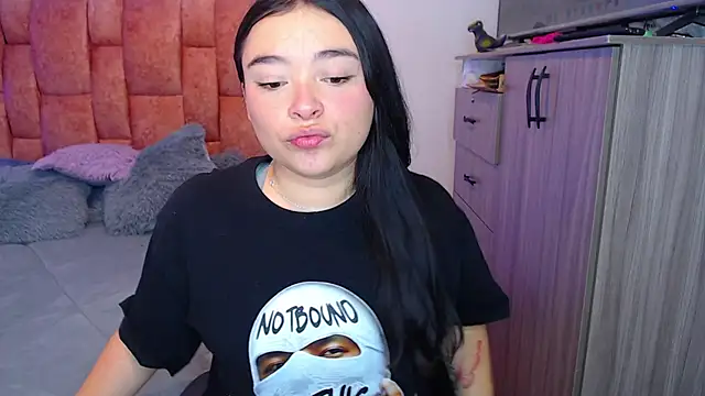 Snapshot of nahia__2 chatting on November 12, 2025, 6:01 pm nahia 2 online show from November 12, 2025, 6:01 pm