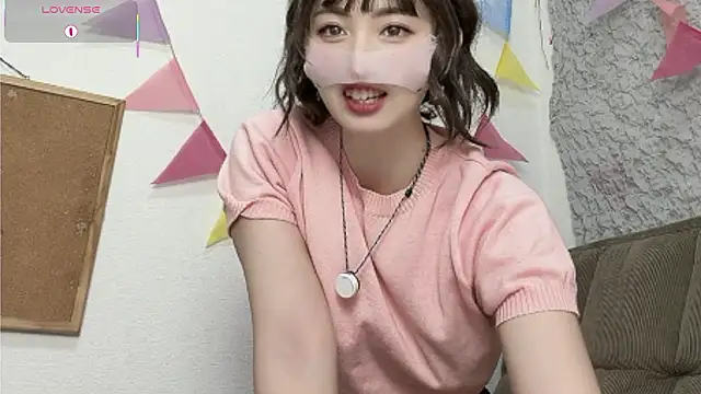 A33-asami online show from May 4, 2026, 1:31 am