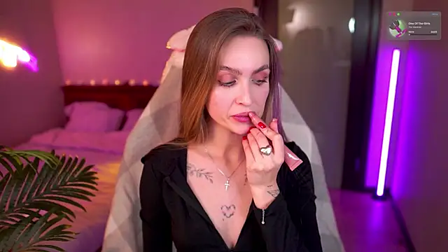 Kamila icee online show from January 13, 2026, 8:13 pm