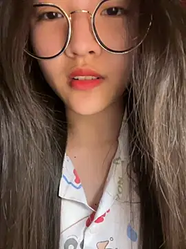 Krixxi22 online show from March 22, 2026, 5:03 pm