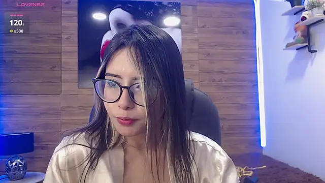 Snapshot of Ashlyeegray chatting on March 9, 2025, 11:14 am Ashlyeegray online show from March 9, 2025, 11:14 am