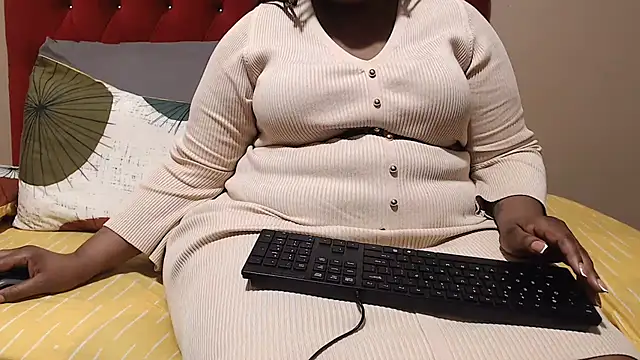 Snapshot of MIGHTYASSS chatting on July 6, 2026, 7:26 am MIGHTYASSS online show from July 6, 2026, 7:26 am