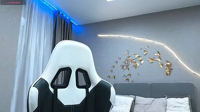 BBabyShark online show from October 13, 2025, 9:22 am