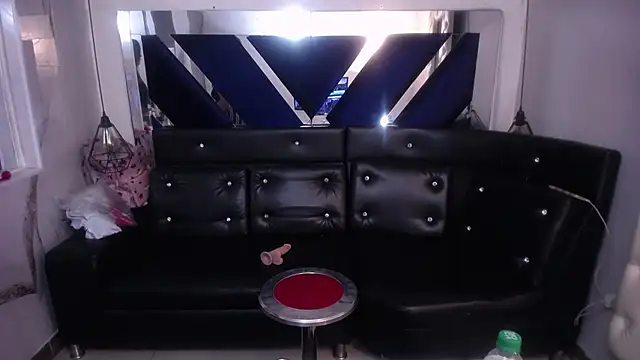 Snapshot of maissa-luvv chatting on November 14, 2025, 7:17 pm maissa-luvv online show from November 14, 2025, 7:17 pm