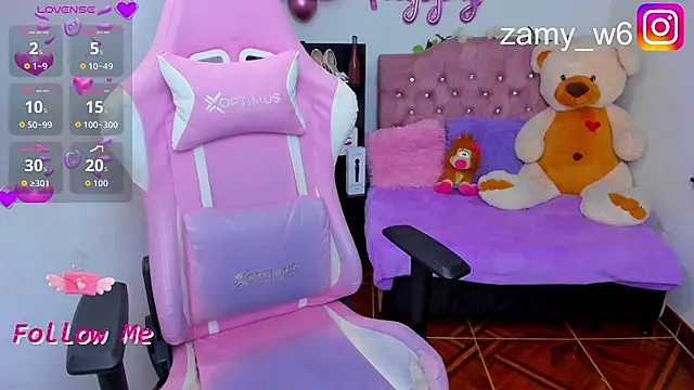 Snapshot of karla_cute01 chatting on December 1, 2025, 5:19 am karla cute01 online show from December 1, 2025, 5:19 am