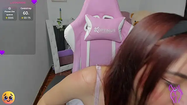 karla cute01 online show from February 25, 2025, 6:33 pm
