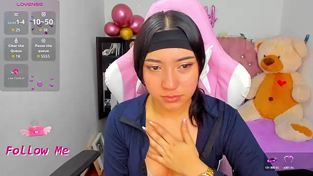 Snapshot of karla_cute01 chatting on October 17, 2025, 8:39 am karla cute01 online show from October 17, 2025, 8:39 am