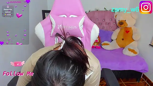 Snapshot of karla_cute01 chatting on March 20, 2026, 7:20 am karla cute01 online show from March 20, 2026, 7:20 am