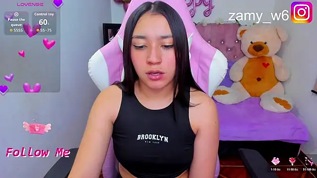 Snapshot of karla_cute01 chatting on November 23, 2025, 5:17 am karla cute01 online show from November 23, 2025, 5:17 am