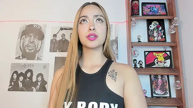 Snapshot of Meowlody chatting on October 1, 2025, 9:51 pm Meowlody online show from October 1, 2025, 9:51 pm