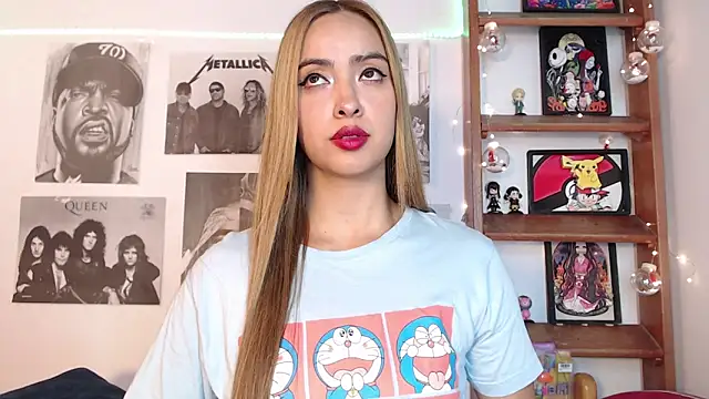 Snapshot of Meowlody chatting on February 13, 2025, 4:50 pm Meowlody online show from February 13, 2025, 4:50 pm