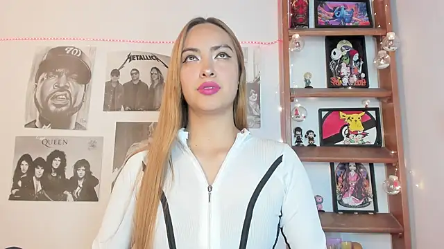 Snapshot of Meowlody chatting on September 29, 2025, 10:04 pm Meowlody online show from September 29, 2025, 10:04 pm