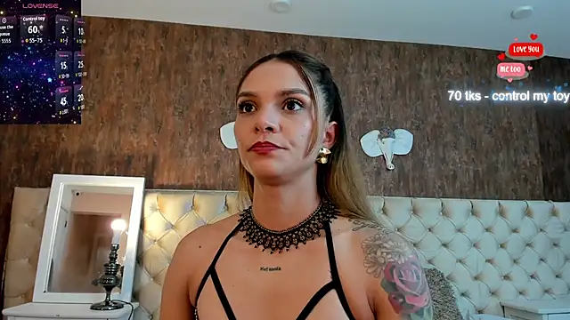 MeganLorensx online show from June 27, 2026, 9:21 pm