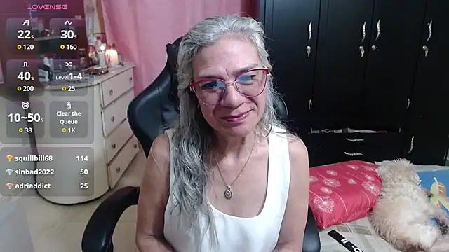 Snapshot of Giorgia_xue53 chatting on October 26, 2025, 11:38 pm Giorgia xue53 online show from October 26, 2025, 11:38 pm