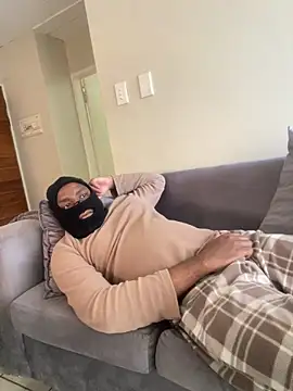 Snapshot of jaytee198610 chatting on March 8, 2026, 12:19 pm jaytee198610 online show from March 8, 2026, 12:19 pm