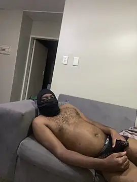 Snapshot of jaytee198610 chatting on April 6, 2026, 2:40 am jaytee198610 online show from April 6, 2026, 2:40 am