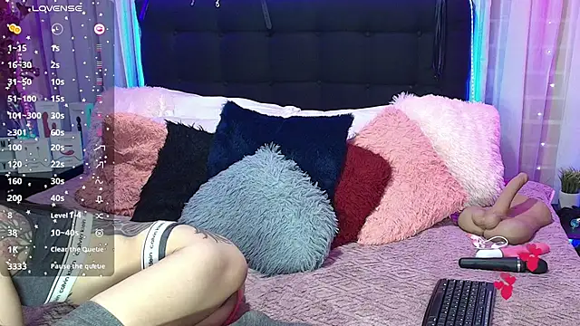 Hanna horny  online show from January 18, 2026, 9:40 pm