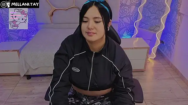 Snapshot of Mellani_tay chatting on November 29, 2025, 3:28 am Mellani tay online show from November 29, 2025, 3:28 am