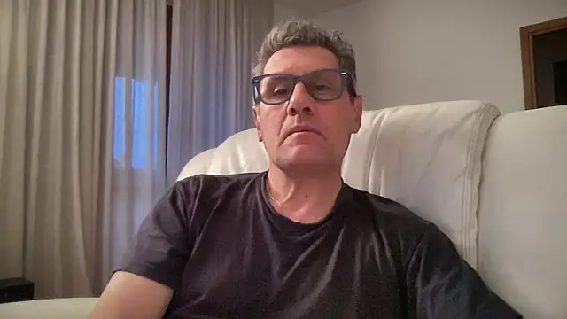 Britmi online show from March 14, 2026, 4:57 pm