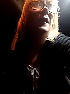 Snapshot of Timide_girl2 chatting on October 10, 2025, 4:13 am Timide girl2 online show from October 10, 2025, 4:13 am