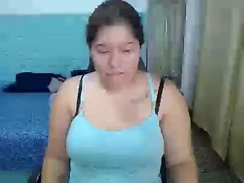 Snapshot of littleflower4you chatting on September 16, 2025, 12:28 pm littleflower4you online show from September 16, 2025, 12:28 pm